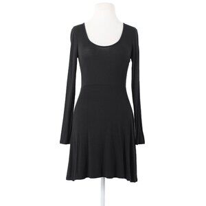 BCBGeneration Dress  $68 Sz XS Black Round Neck Unlined Rayon Spandex Dress